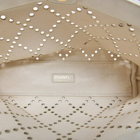 Authentic CHANEL CC Caviar Perforated Bekko Chain Tote White Red Shoulder Bag - Picture 7 of 8